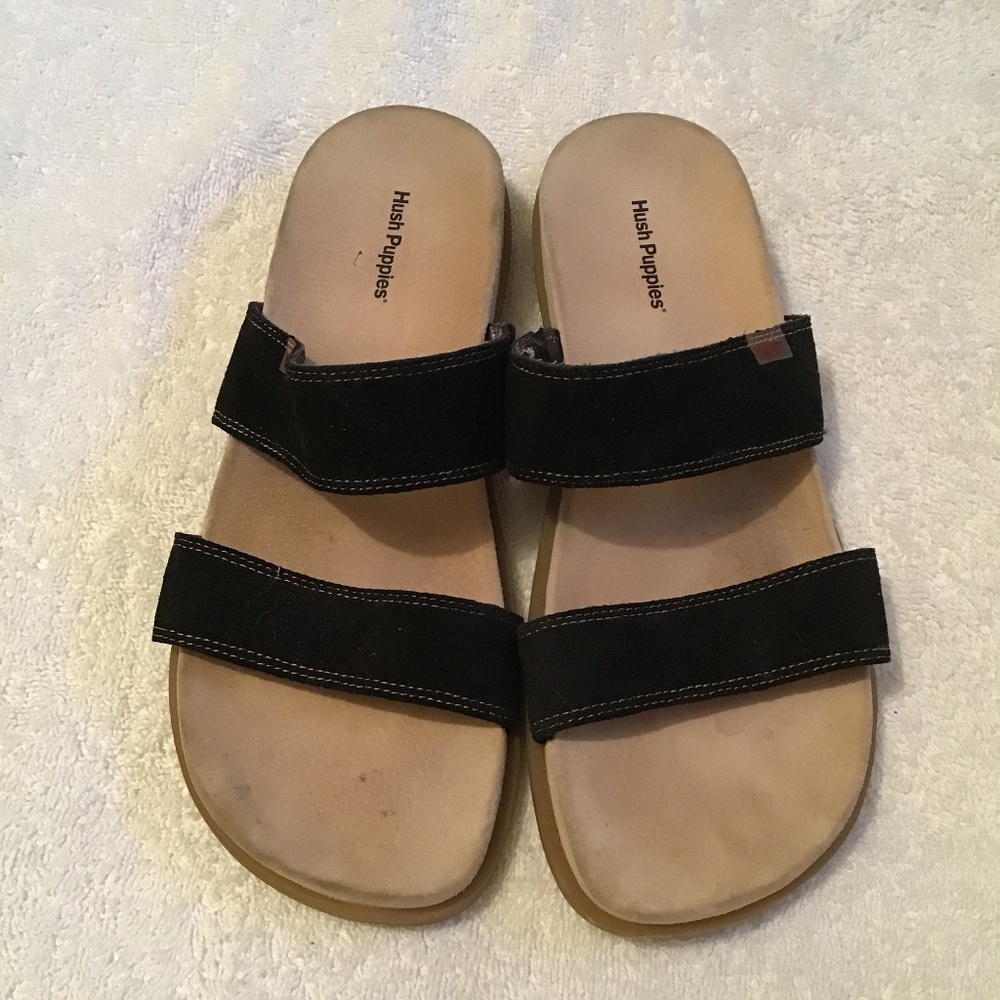 New Hush puppies sandals size 9 1/2